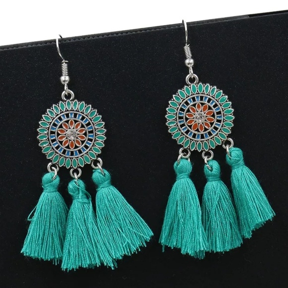 Jewelry - BOHO ETHNIC TASSEL FRINGE EARRINGS NEW